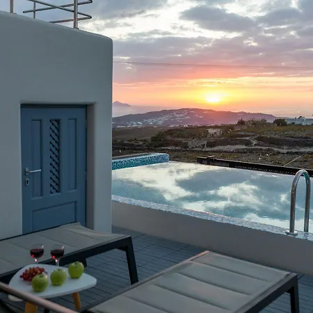 Luxe Maroussi Villa *