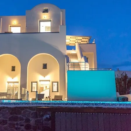 Luxe Maroussi Pýrgos