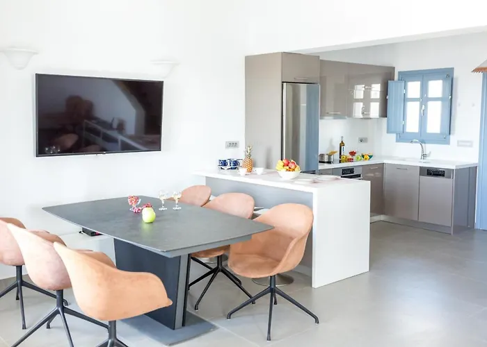 וילה Luxe Maroussi Pýrgos